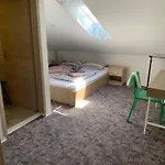 Roompoint 3* ليوبليانا