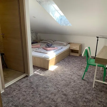 Roompoint 3* Ljubljana