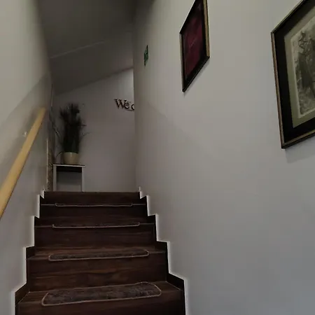 Nocleg ze śniadaniem L&g 3*