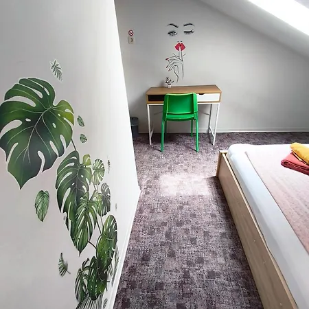 Roompoint Nočitev z zajtrkom