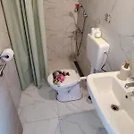 Roompoint Bed & Breakfast