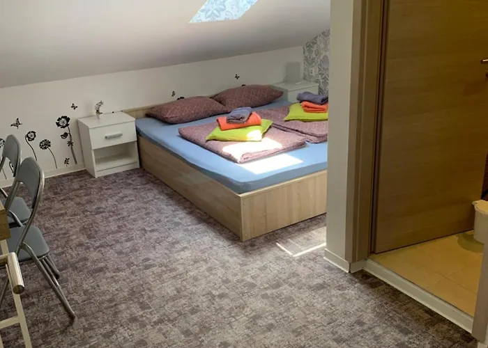 Roompoint Bed & Breakfast